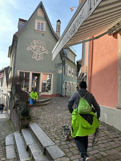 3ca93abc-eeb1-492b-b989-abd95c3ad7e2